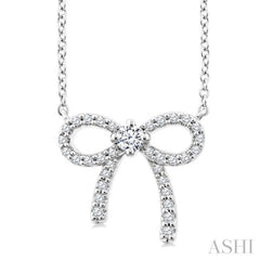 1/5 Ctw Bow Round Cut Diamond Petite Fashion Pendant With Chain in 10K White Gold