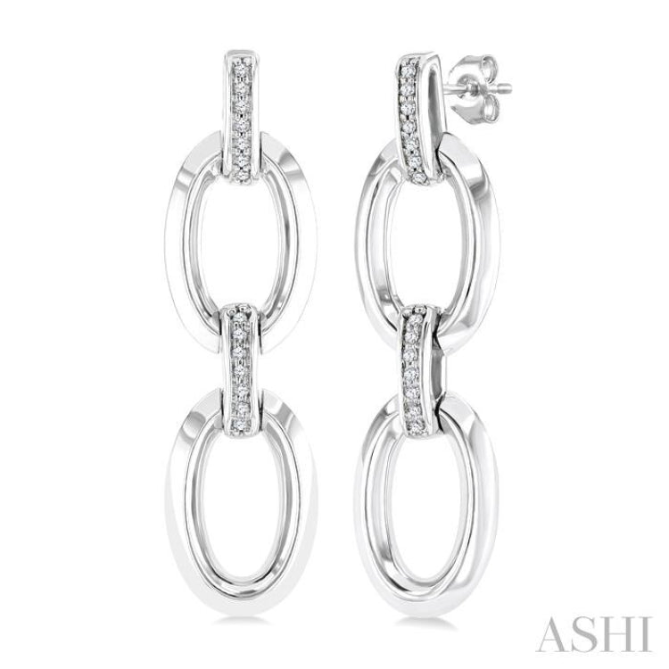 1/10 Ctw Oval Shape D-Link Round Cut Diamond Fashion Earring in Sterling Silver